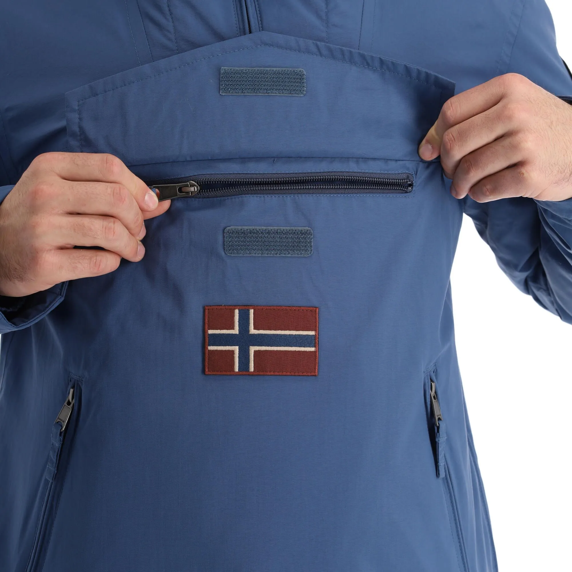Napapijri, Rainforest Pocket 2 (2022/2023) Winter Anorak Herren Ensign Blau 11 Napapijri, Rainforest Pocket 2 (2022/2023) Winter Anorak Herren Ensign Blau – Bild 9